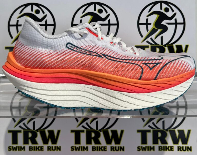 MIZUNO WAVE-REBELLION PRO