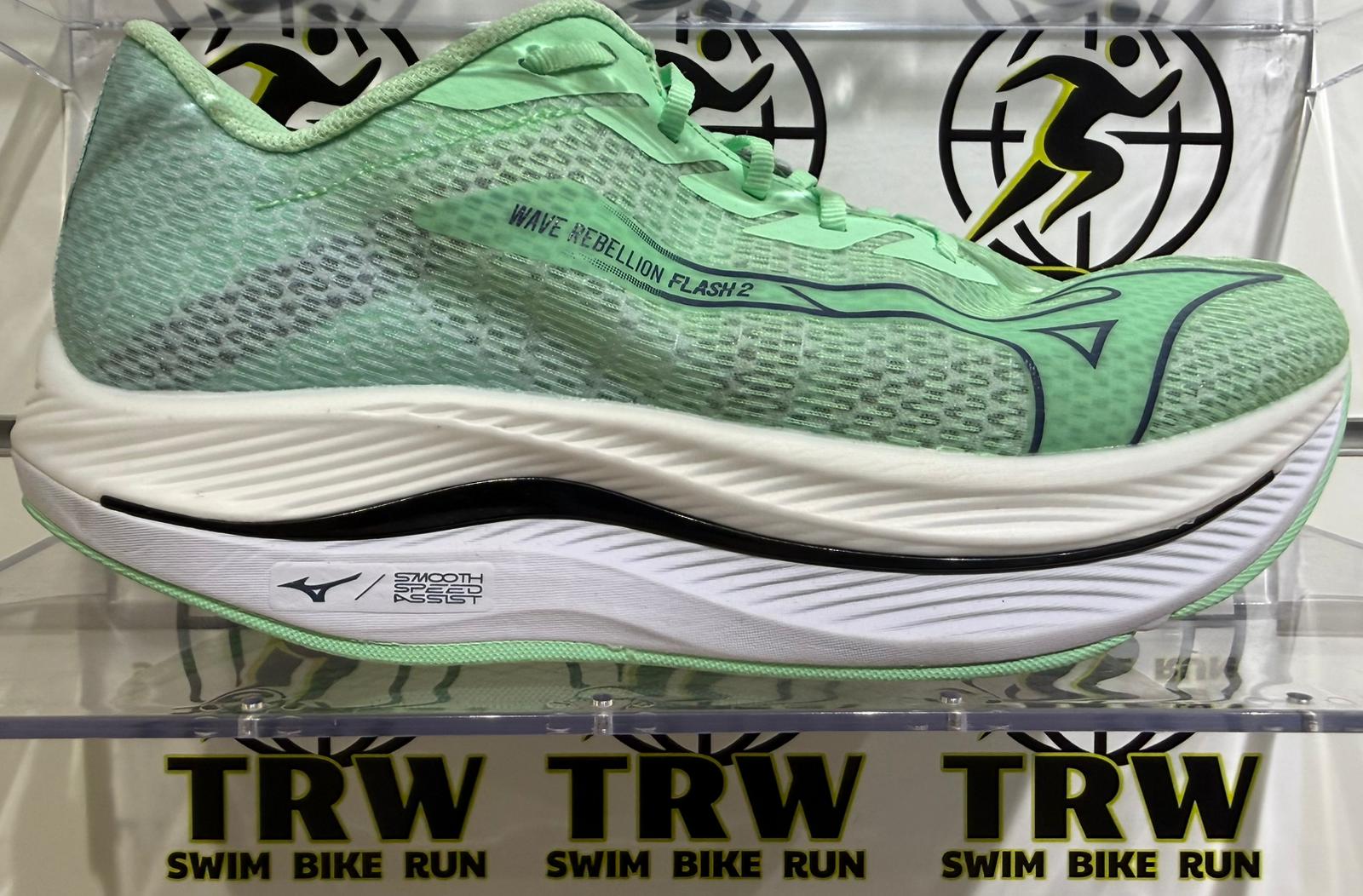 mizuno wave rebellion flash 2