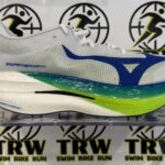 Mizuno hyperwarp pro
